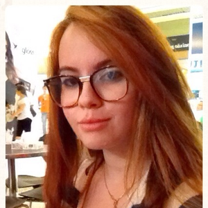 Foto de perfil de Anny V. Falcão