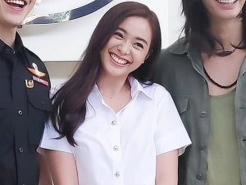 Foto 1 de Mother Land