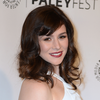 Yael Stone - Foto 1