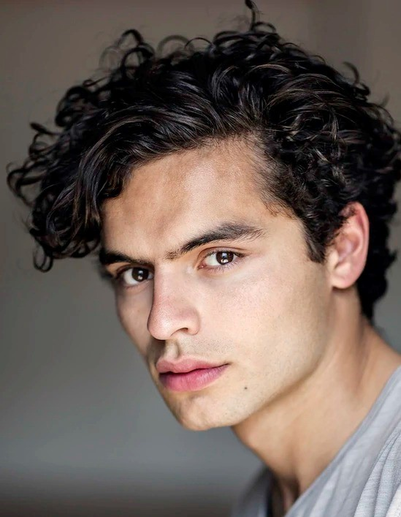 Sebastian De Souza - Foto 1