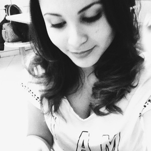 Foto de perfil de Rafaella Dias
