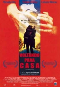 Voltando para Casa (Julie Walking Home)