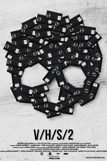  de Filme V/H/S/2 (2013)