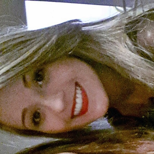 Foto de perfil de Poliana Cavalcante