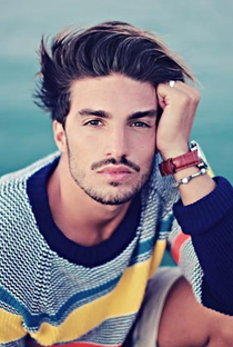 Mariano Di Vaio - Poster / Capa / Cartaz - Oficial 1