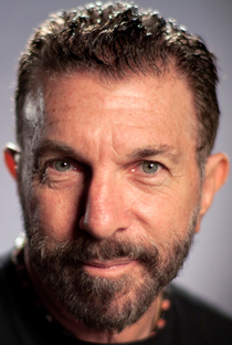 Bobby Roth (I) - Poster 2