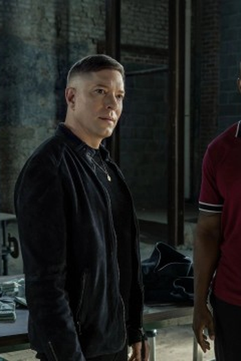 Poster de Episódio LINES IN THE SAND (2025)