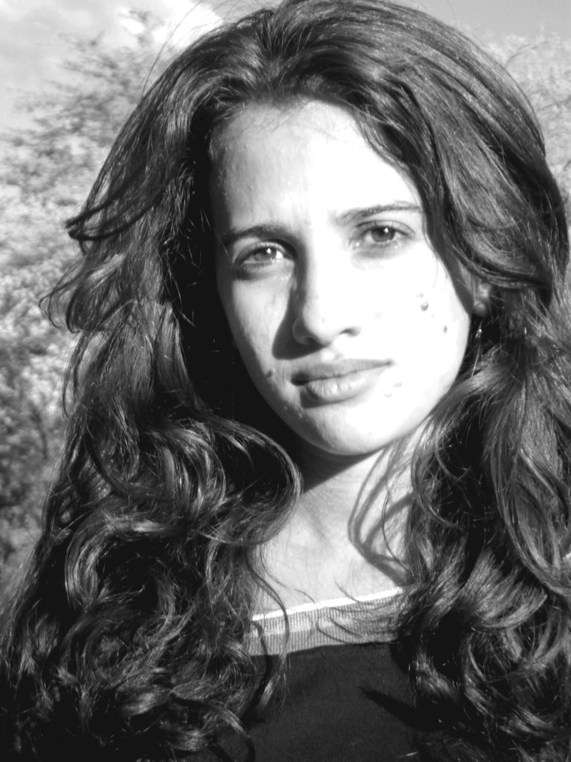 Danielly - Foto 2
