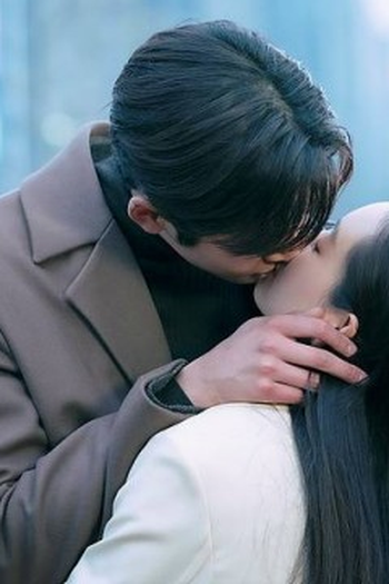 Poster de Episódio 16회 (2021)