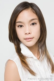 Yae - Poster / Capa / Cartaz - Oficial 1