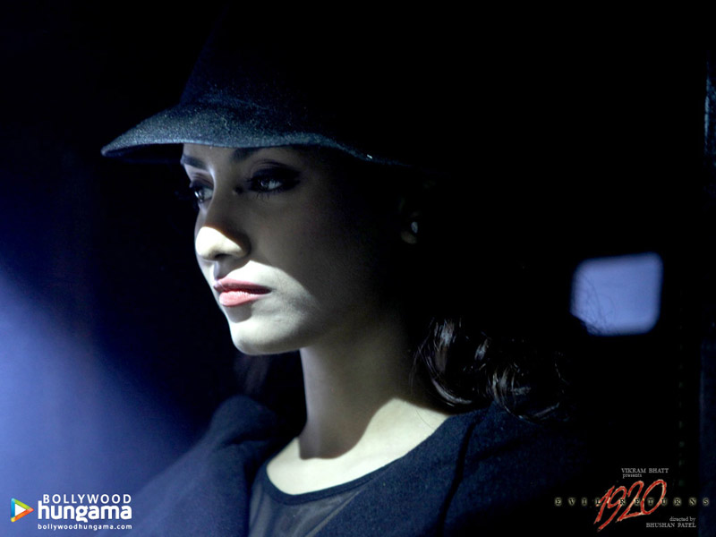 Foto 6 de 1920: Evil Returns