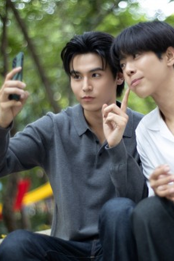 Poster de Episódio จันทร์ดับแสง (2025)