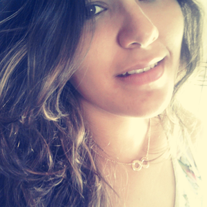 Foto de perfil de Paula Ananias