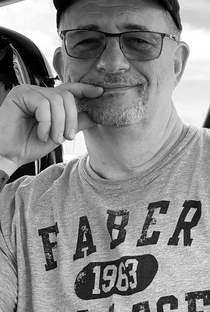 Elliott Dreznick - Poster 1