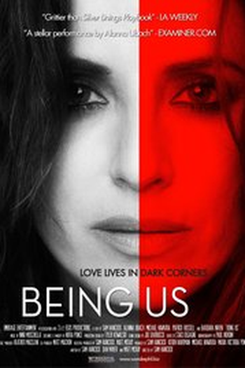  de Filme Being Us (2013)