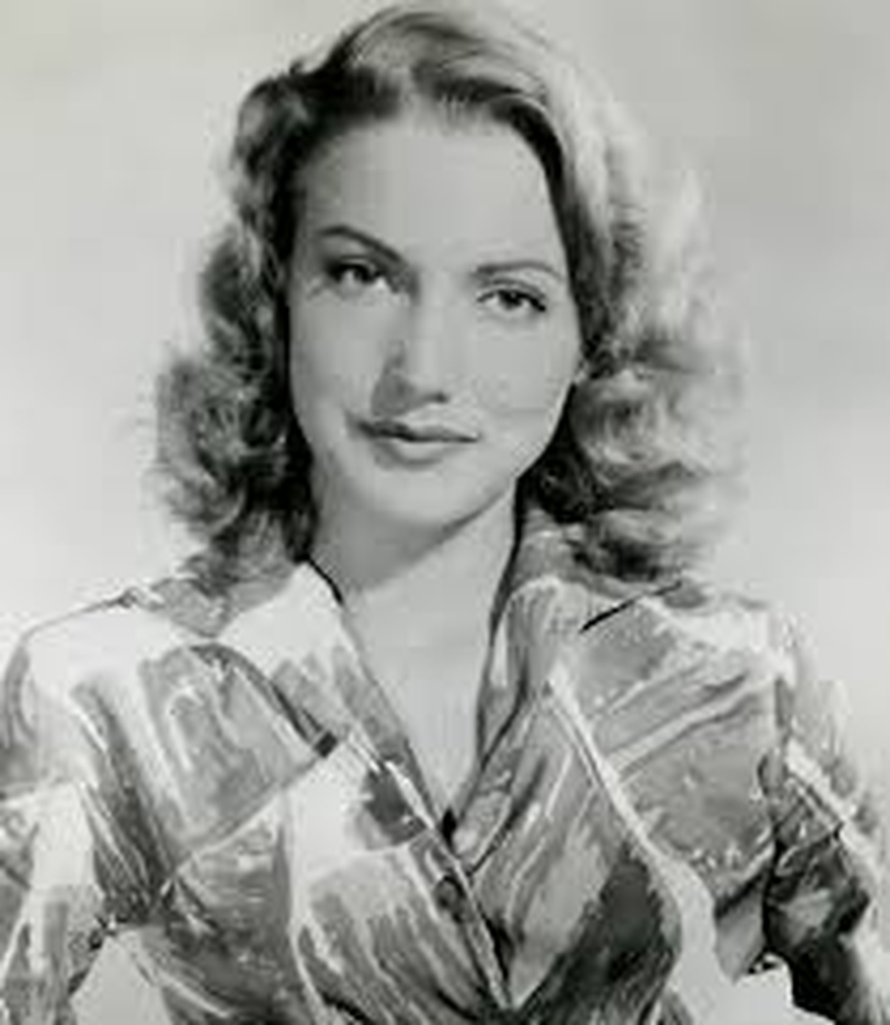 Gita Hall - Foto 1