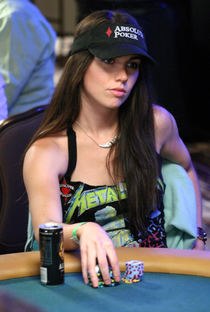 Liv Boeree - Poster 5