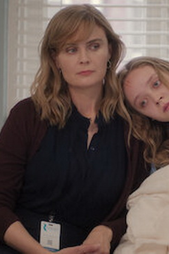Poster de Episódio Broken Fall (2022)