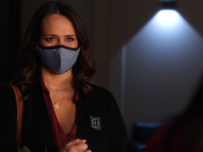 Foto 105 de 9-1-1 (4ª Temporada)