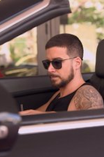 Poster de Episódio Umm, Hello (2018)