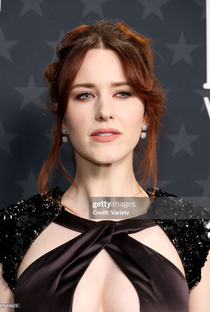 Rachel Brosnahan - Poster 1