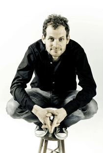 Nik Rabinowitz - Poster / Capa / Cartaz - Oficial 1