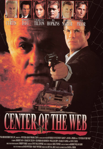 Trama da Lei (Center of the Web)