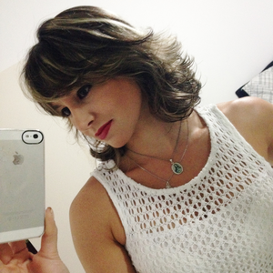 Foto de perfil de Débora Queiroz