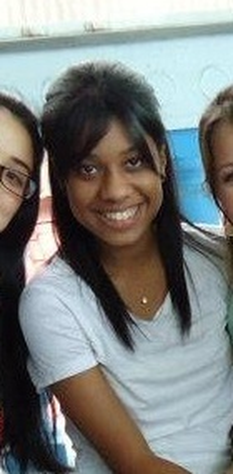 Alana Oliveira - Foto 1