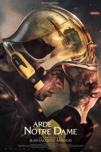  de Filme Notre Dame em Chamas (2022)