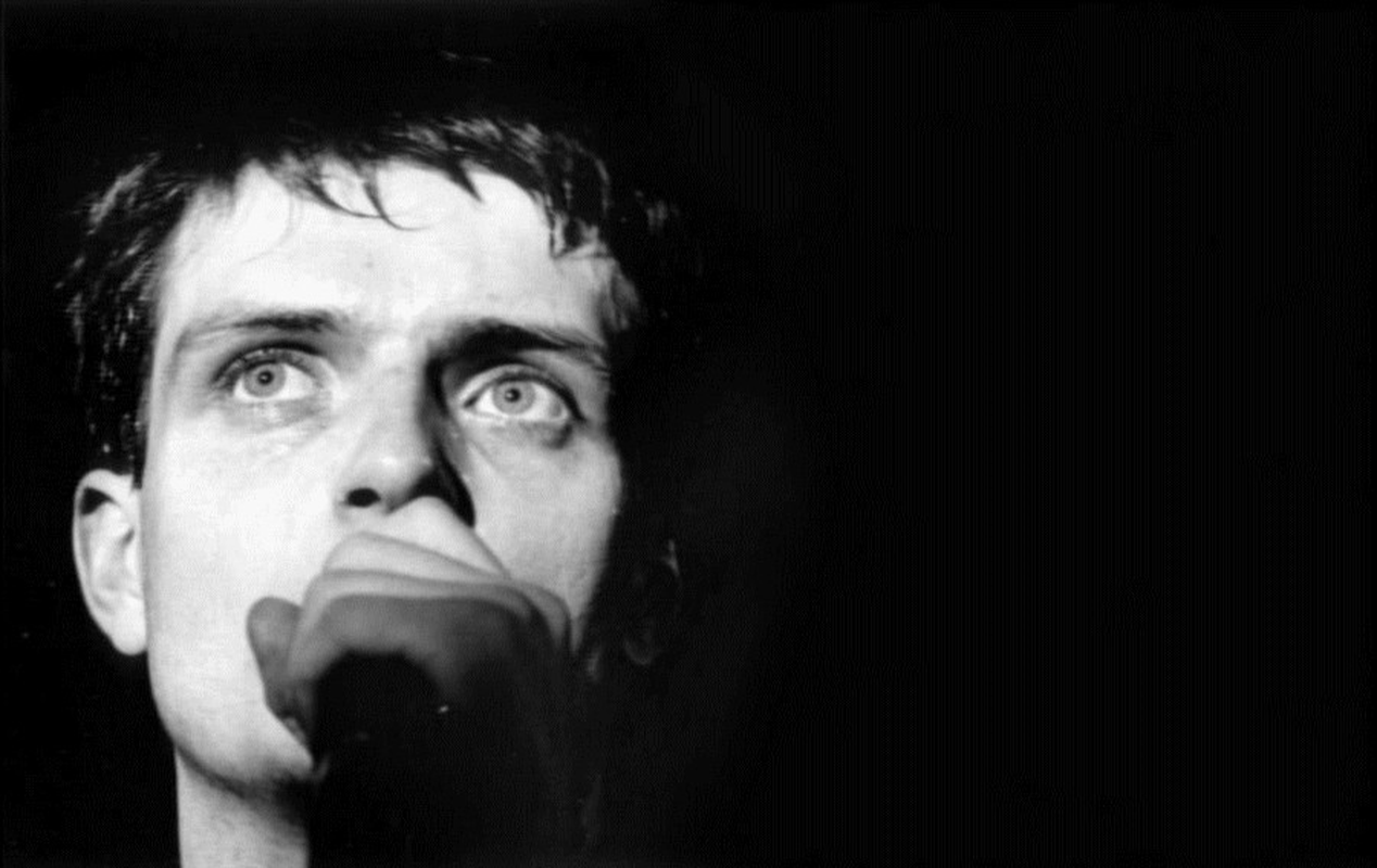 Ian Curtis - Foto 1