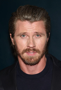 Garrett Hedlund - Poster 1