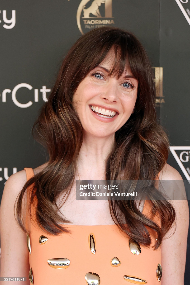Alison Brie - Foto 21
