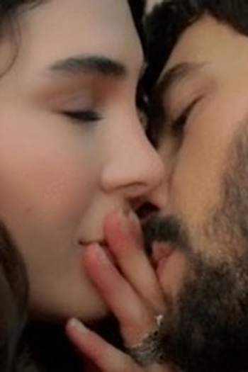 Poster de Episódio 8. Bölüm (2019)