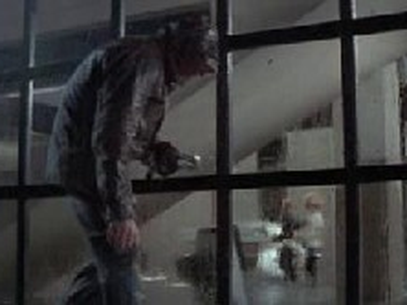 Foto 7 de Morte Num Domingo de Chuva