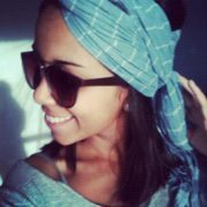 Foto de perfil de Camila Menezes