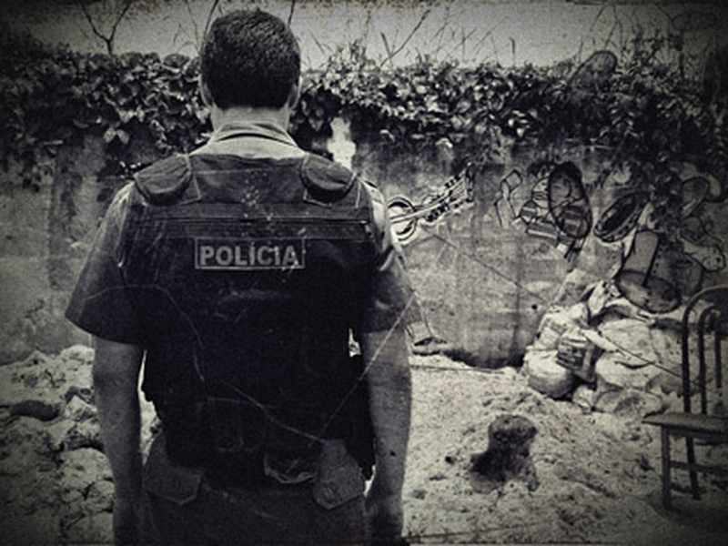 Foto 1 de Estado de Exceção