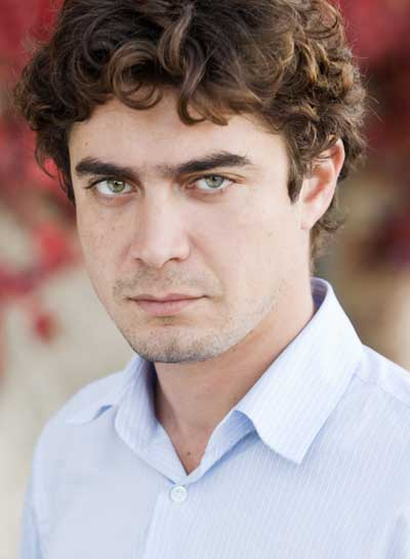 Riccardo Scamarcio - Foto 1