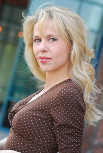 Dina Morrone - Poster / Capa / Cartaz - Oficial 2