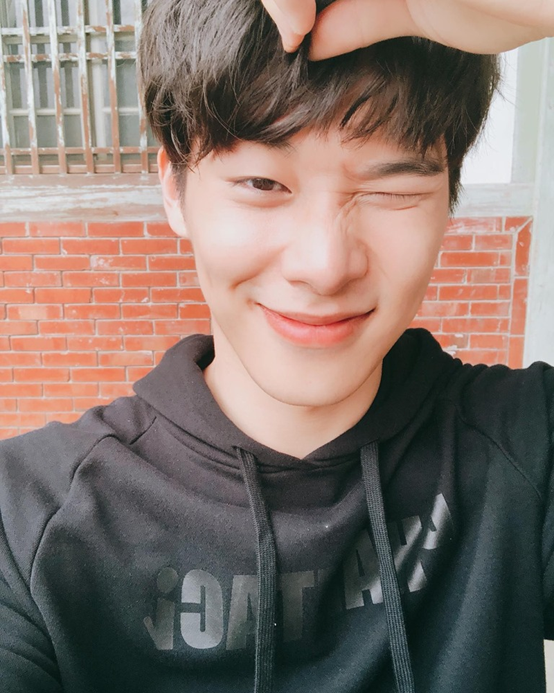 Wayne Song - Foto 1