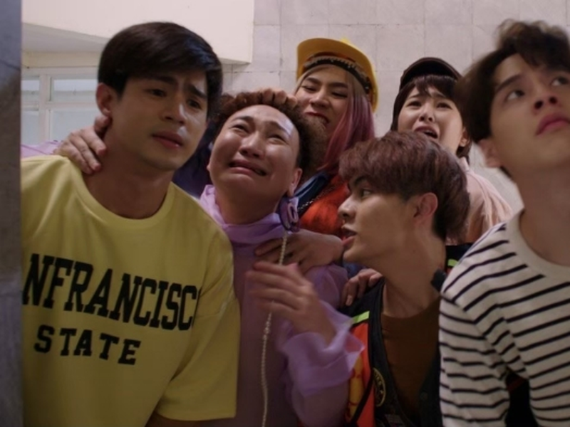 Foto 5 de YYY The Series