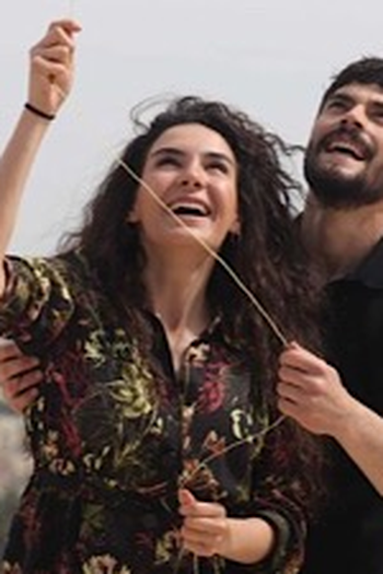 Poster de Episódio 12. Bölüm (SEZON FİNALİ) (2019)