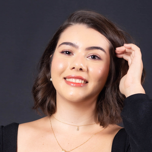 Foto de perfil de Lívia Monte