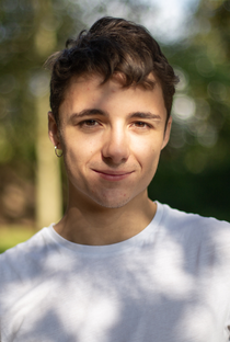 Simon Royer - Poster / Capa / Cartaz - Oficial 1