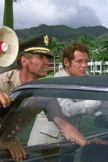 Poster de Episódio Fools Die Twice (1972)