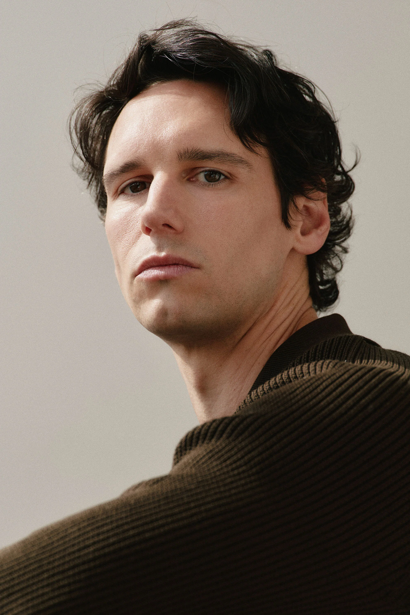 Cory Michael Smith - Foto 6
