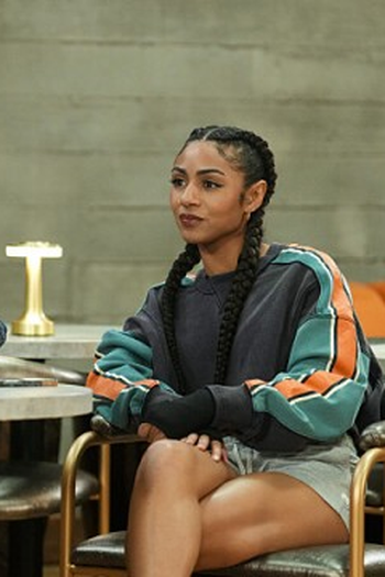 Poster de Episódio Passin' Me By (2024)