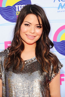 Miranda Cosgrove - Poster 8