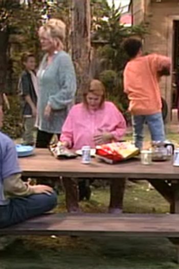 Poster de Episódio Scenes from a Barbecue (1991)