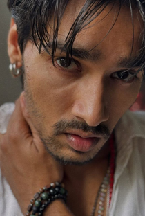 Dalvinder Saini - Poster 1